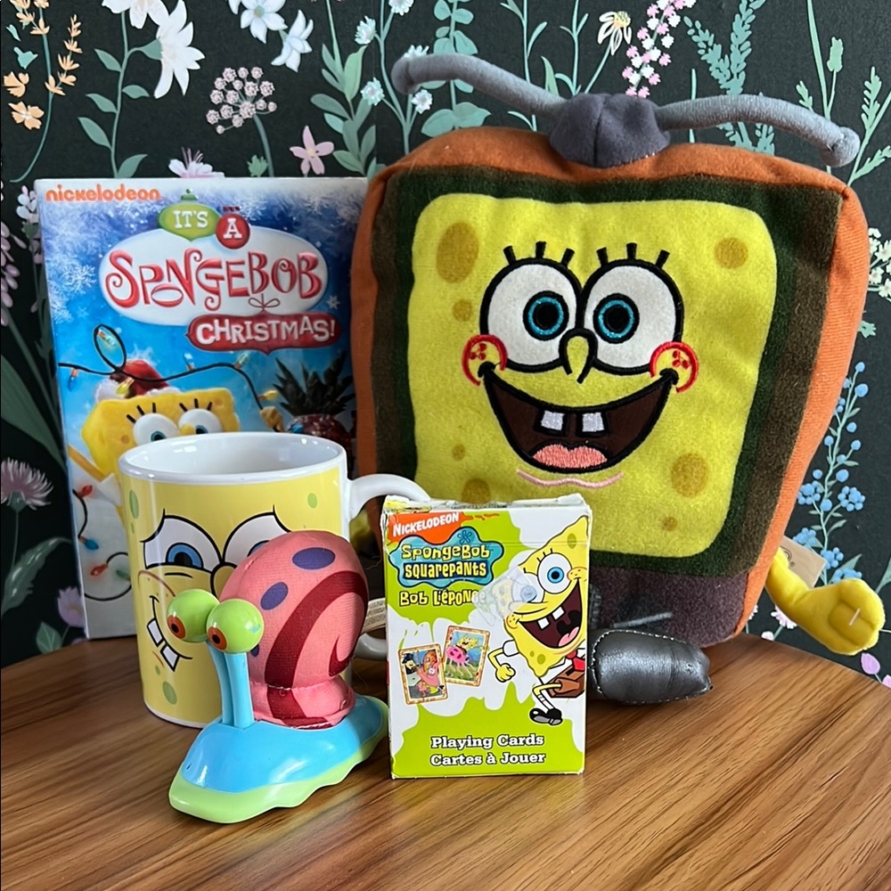 VINTAGE Sponge Bob GIFT BOX!! 2003-2012 Lot of 5 items. Viacom. GREAT GIFT! Y2K